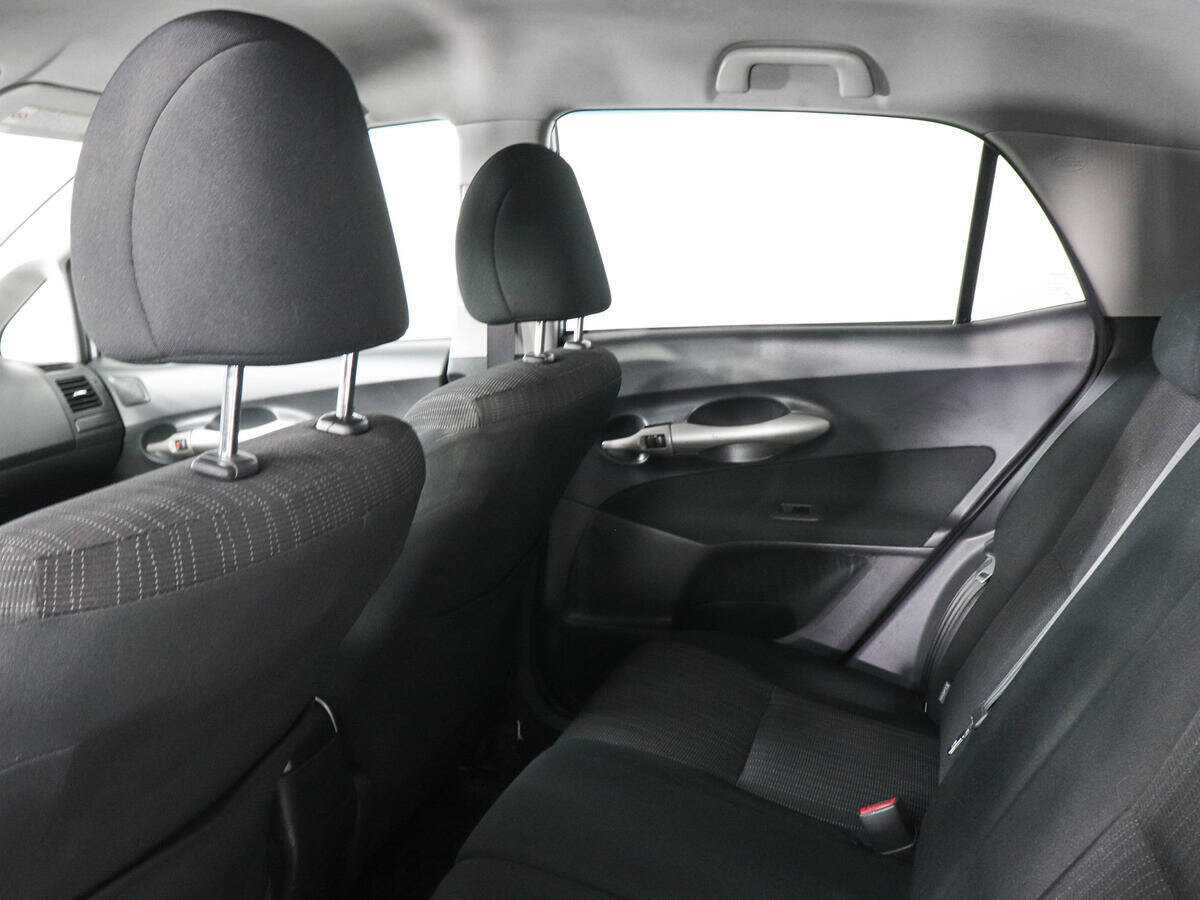 Toyota Auris 2007 года с пробегом. Фото: #11