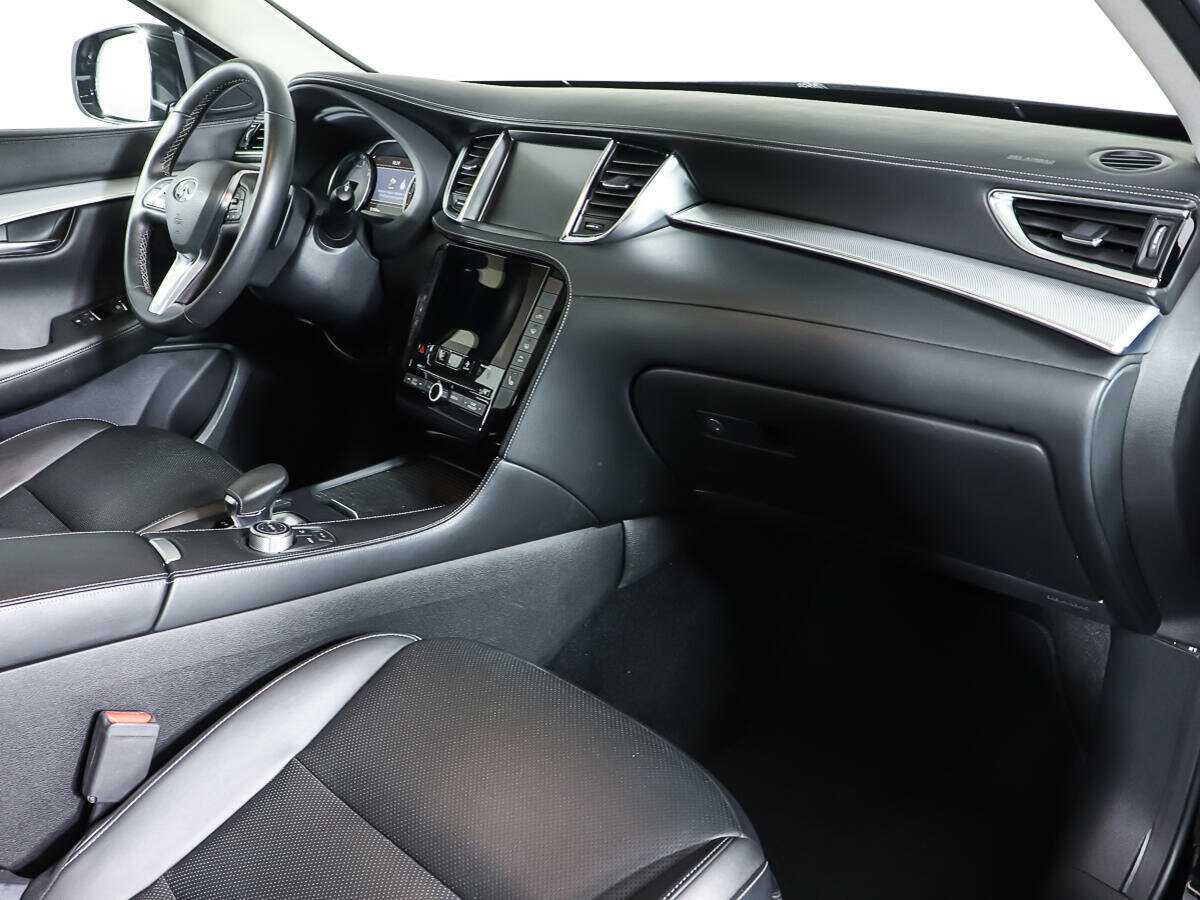 Infiniti QX50 2019 года с пробегом. Фото: #8
