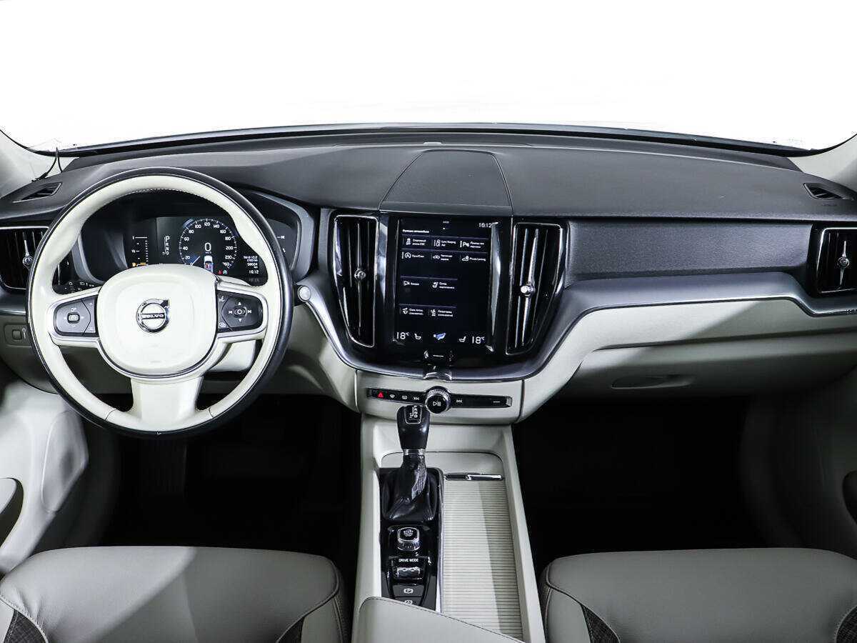 Volvo XC60 2018 года с пробегом. Фото: #10
