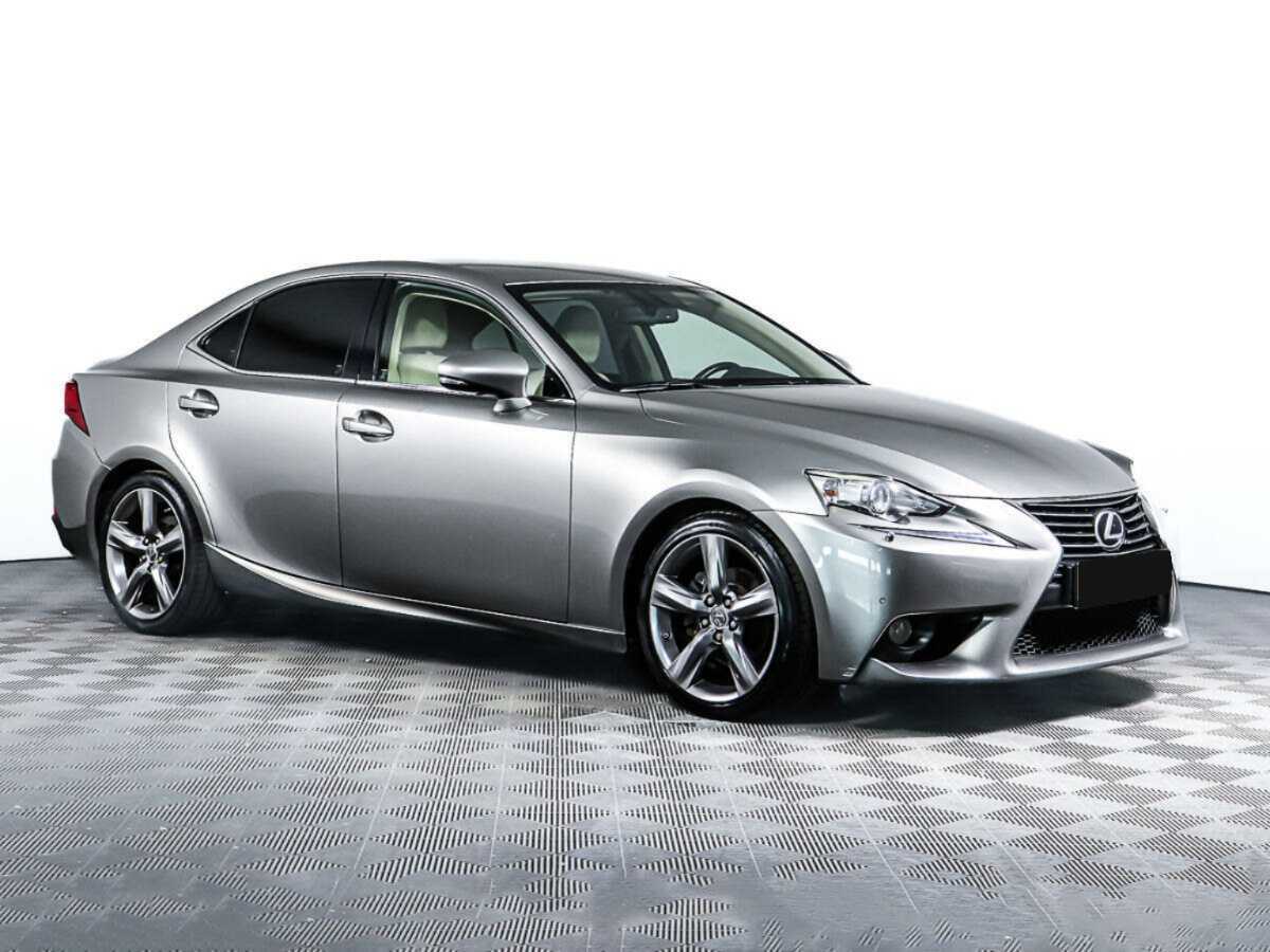 Lexus IS 2013 года с пробегом. Фото: #2