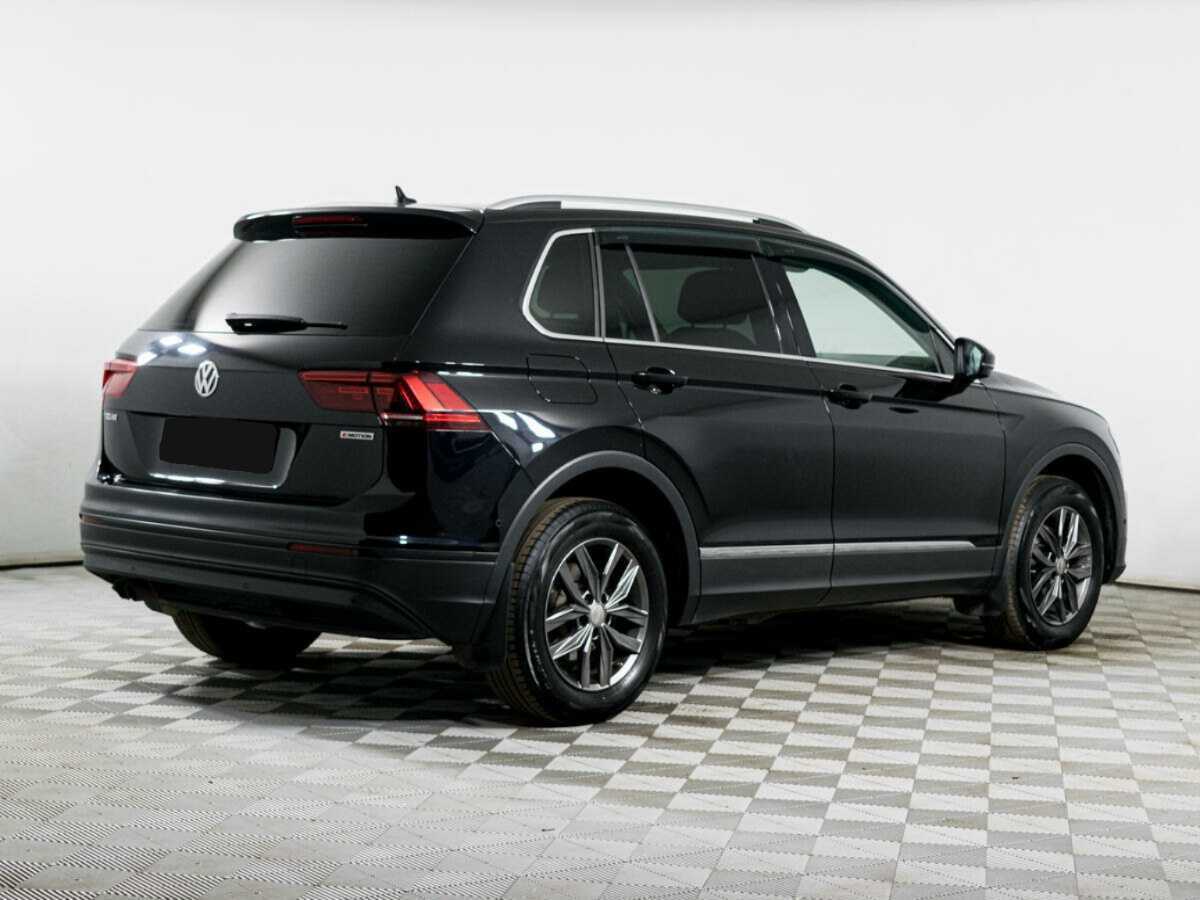 Volkswagen Tiguan 2018 года с пробегом. Фото: #3