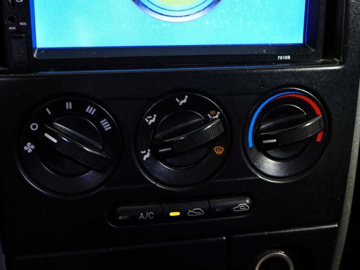 Kia Spectra 2008 года с пробегом. Фото: #16