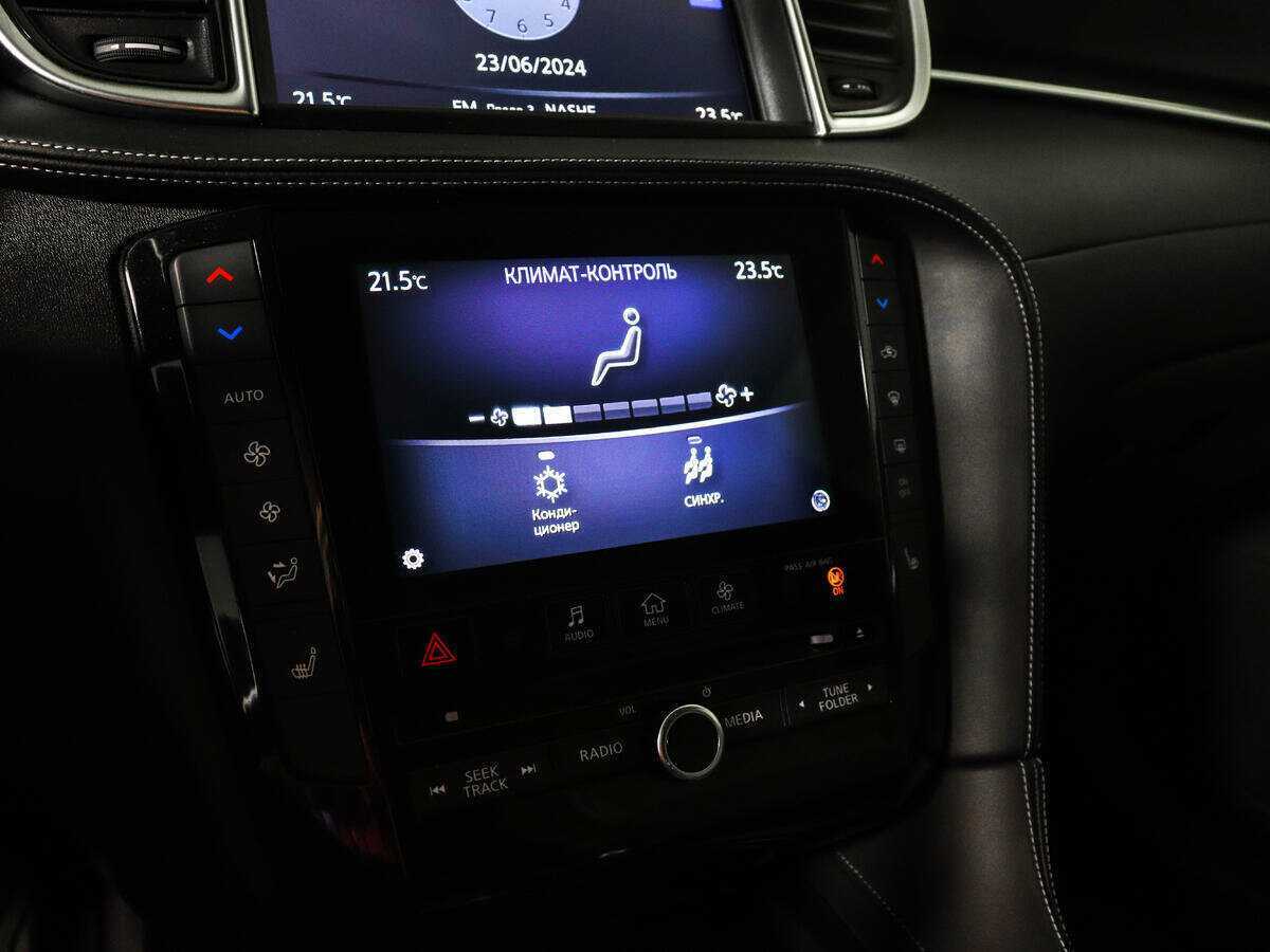 Infiniti QX50 2018 года с пробегом. Фото: #12