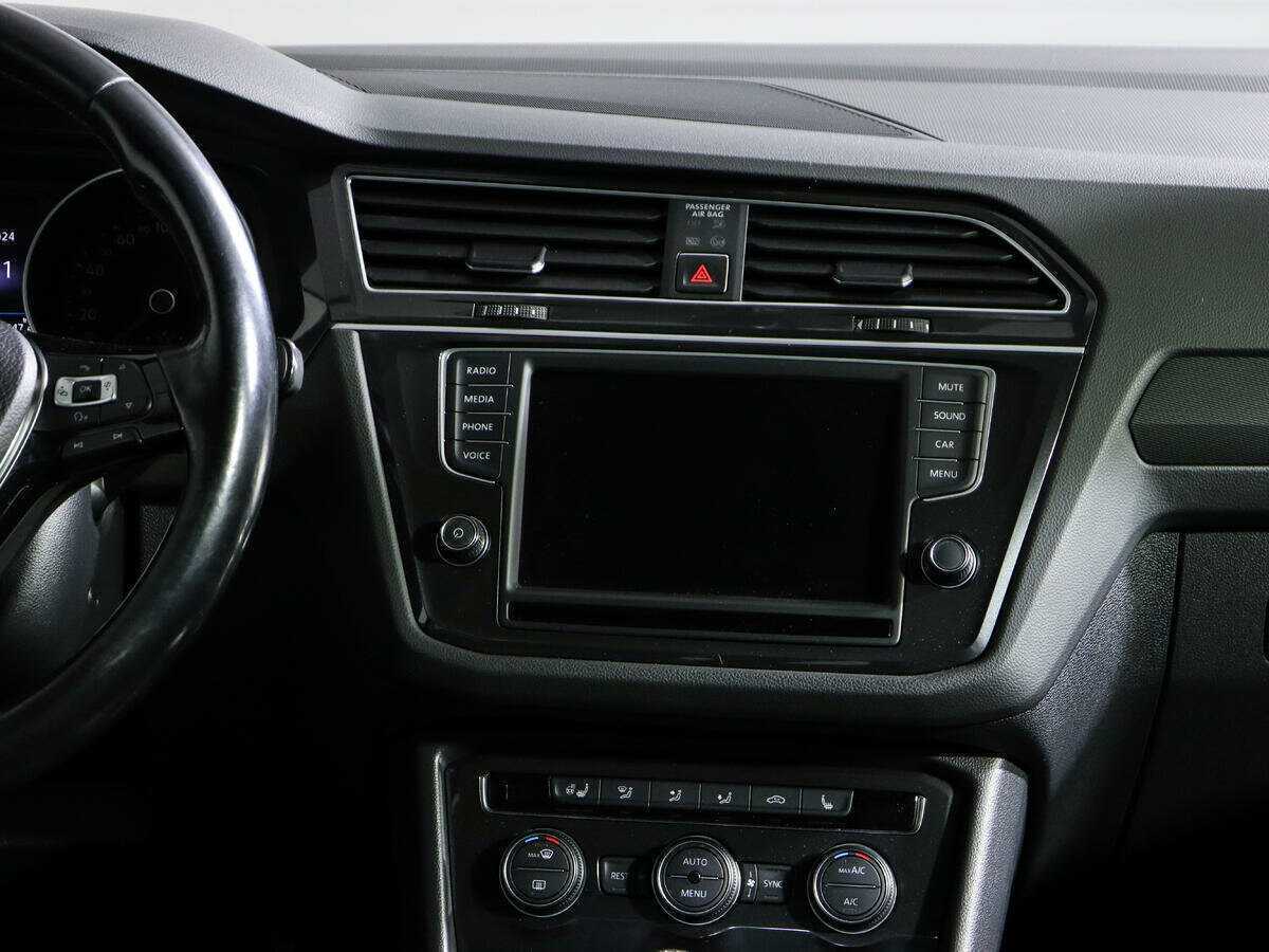 Volkswagen Tiguan 2017 года с пробегом. Фото: #12