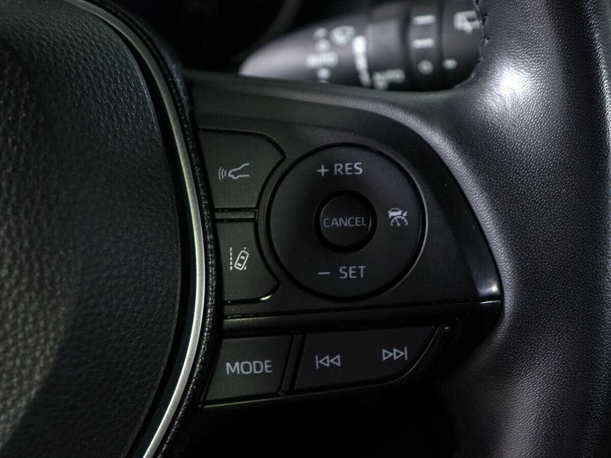 Toyota RAV4 2020 года с пробегом. Фото: #23