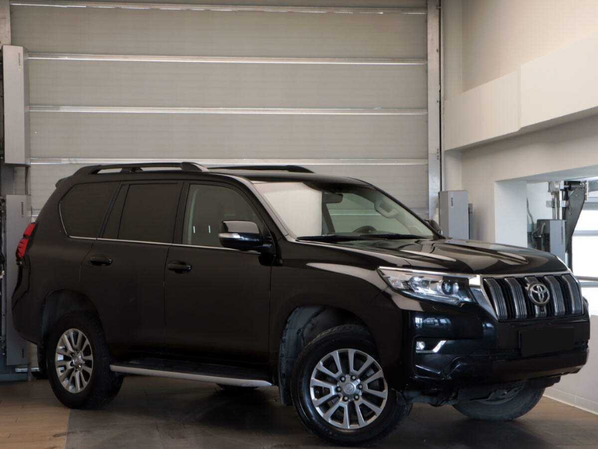 Toyota Land Cruiser Prado 2017 года с пробегом. Фото: #2
