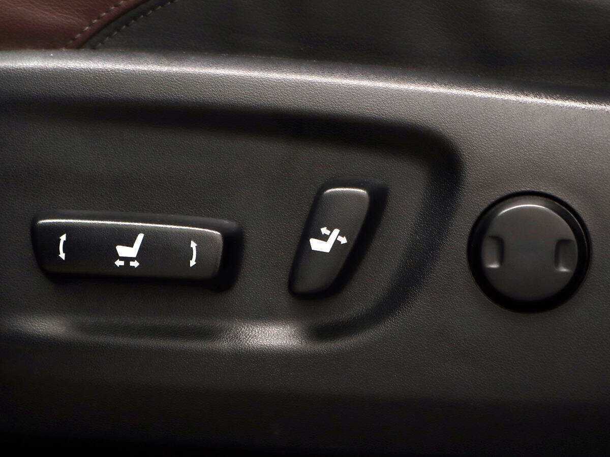 Toyota Land Cruiser Prado 2017 года с пробегом. Фото: #11