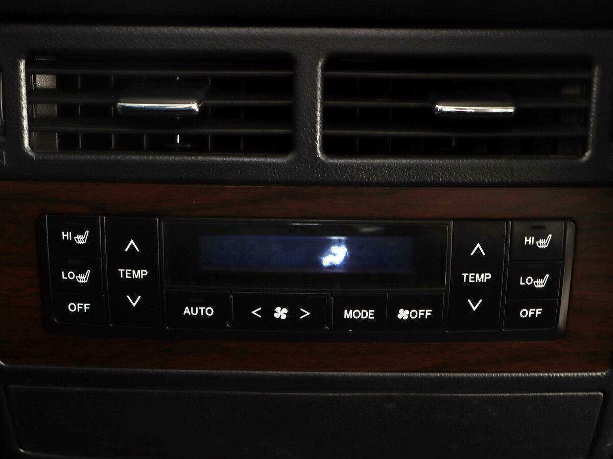 Toyota Land Cruiser 2019 года с пробегом. Фото: #9