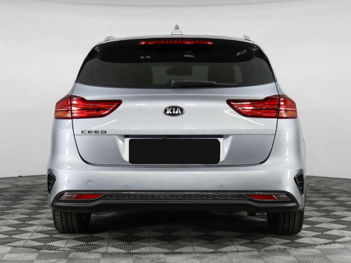 Kia Ceed 2021 года с пробегом. Фото: #5