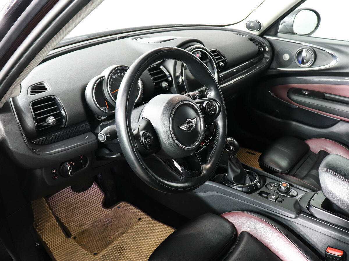 Mini Clubman 2016 года с пробегом. Фото: #8
