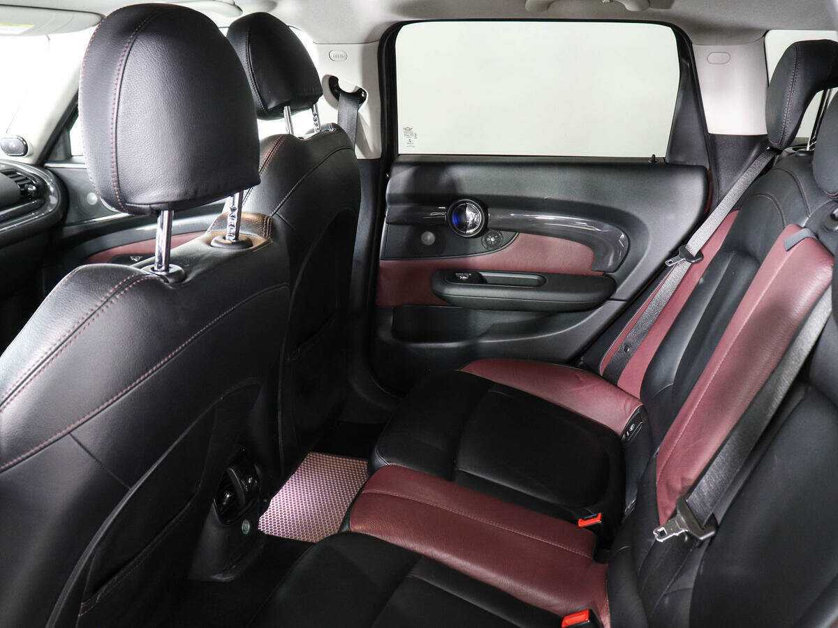 Mini Clubman 2016 года с пробегом. Фото: #11