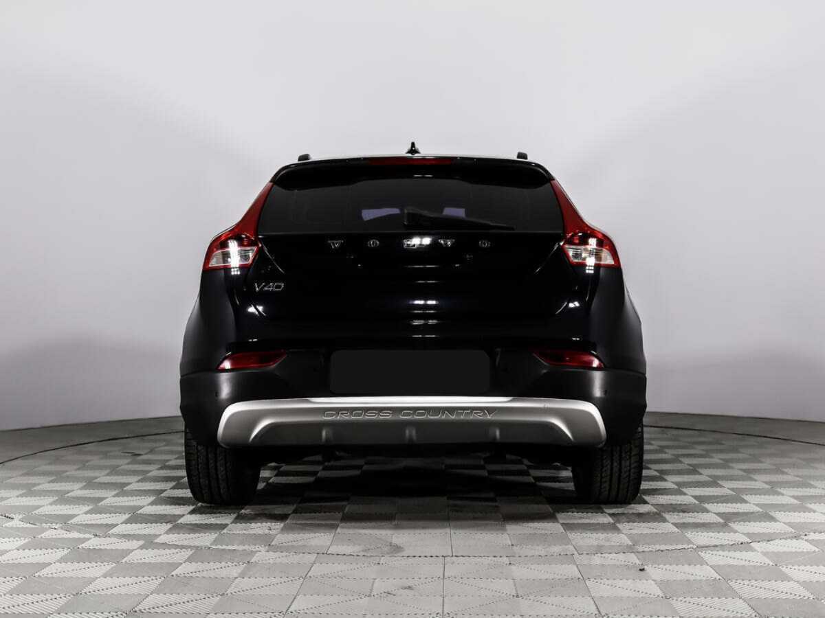 Volvo V40 Cross Country 2013 года с пробегом. Фото: #5