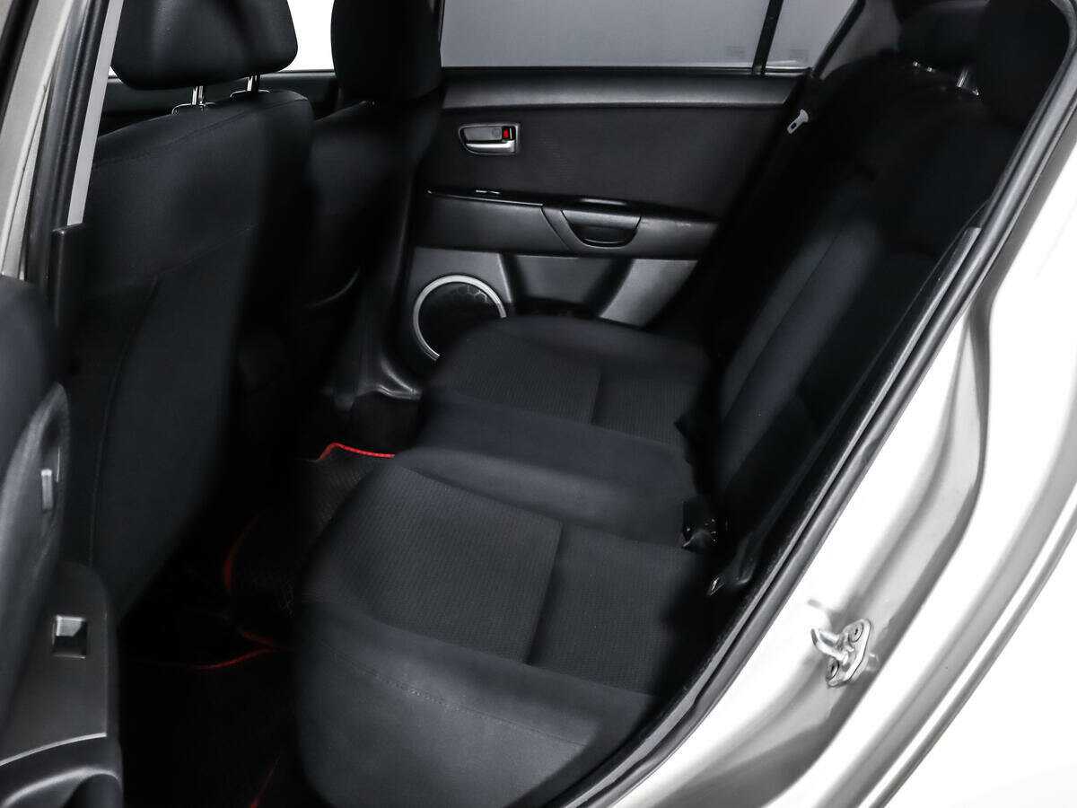 Mazda 3 2008 года с пробегом. Фото: #9