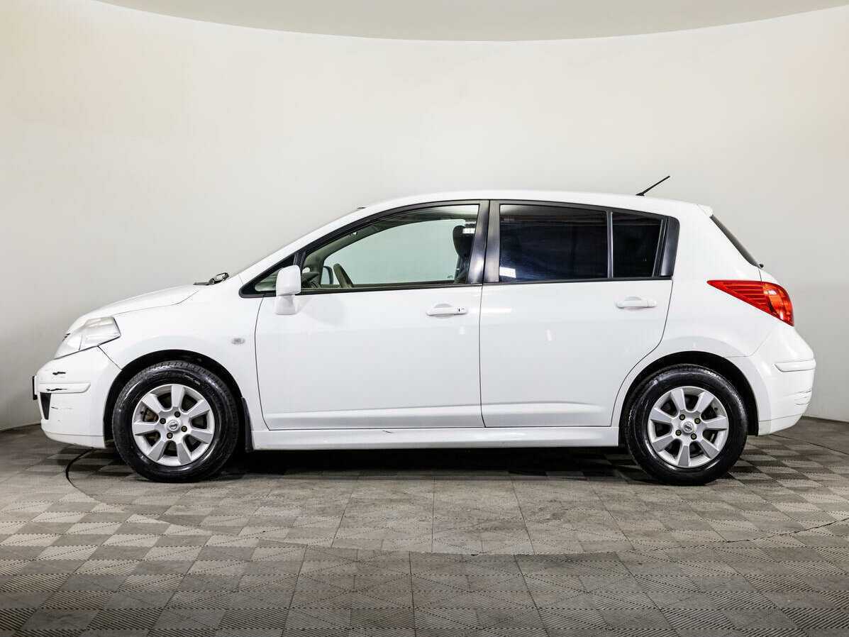 Nissan Tiida 2011 года с пробегом. Фото: #7