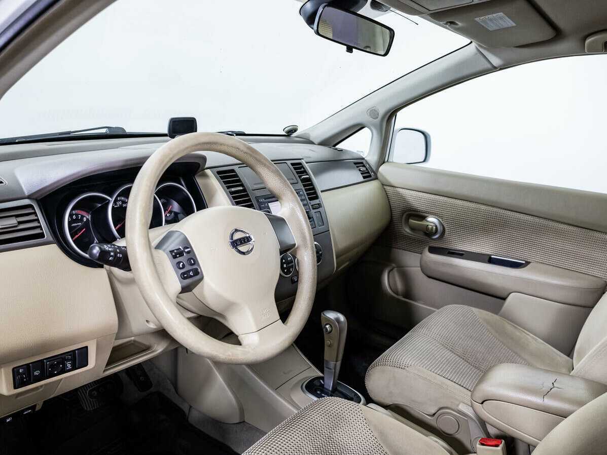 Nissan Tiida 2011 года с пробегом. Фото: #10