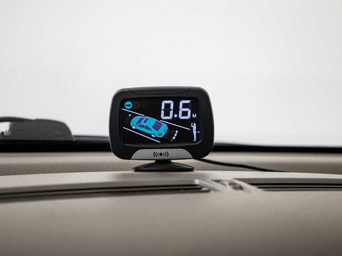 Nissan Tiida 2011 года с пробегом. Фото: #15