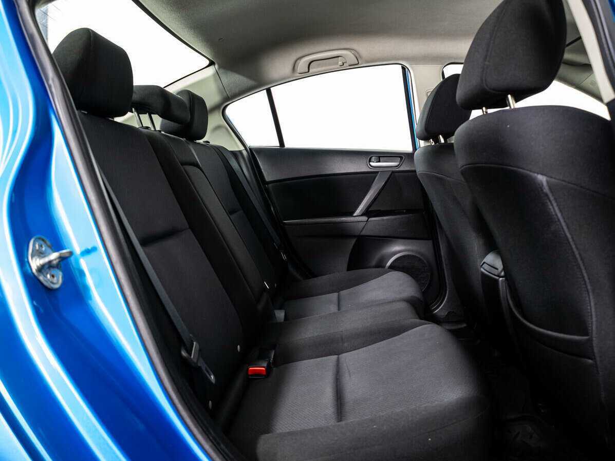 Mazda 3 2010 года с пробегом. Фото: #9