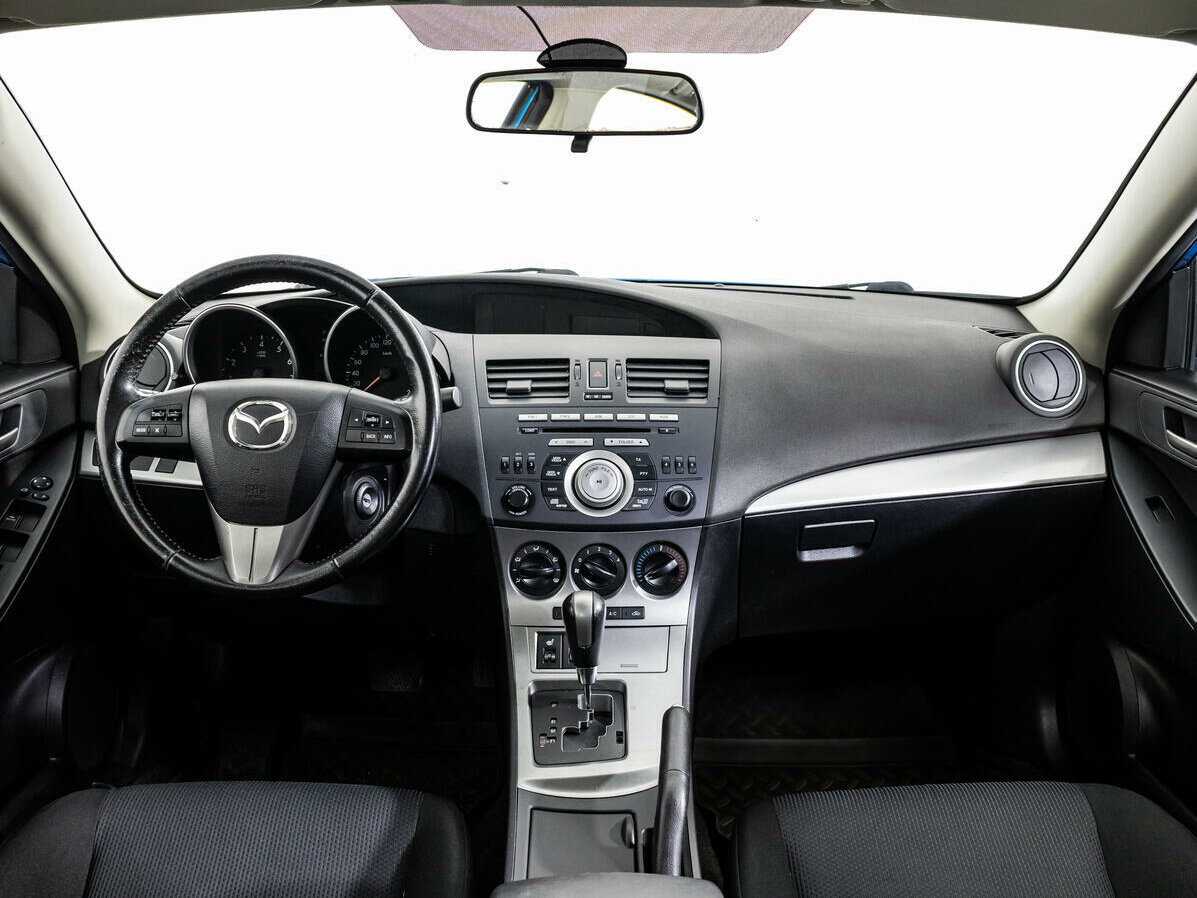 Mazda 3 2010 года с пробегом. Фото: #11