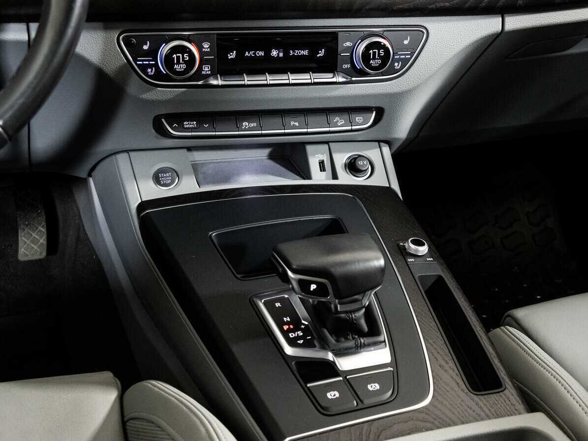 Audi Q5 2021 года с пробегом. Фото: #9