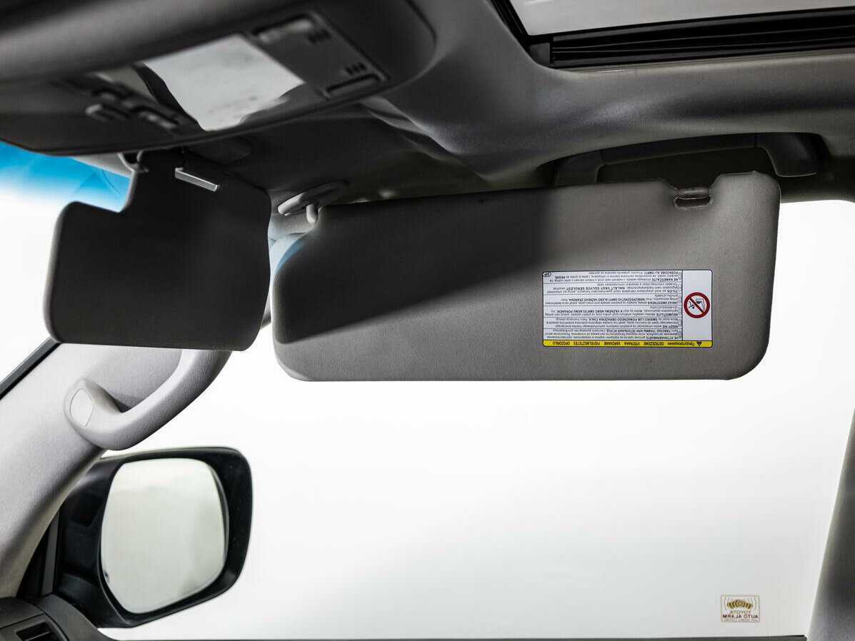 Toyota Land Cruiser 2011 года с пробегом. Фото: #14