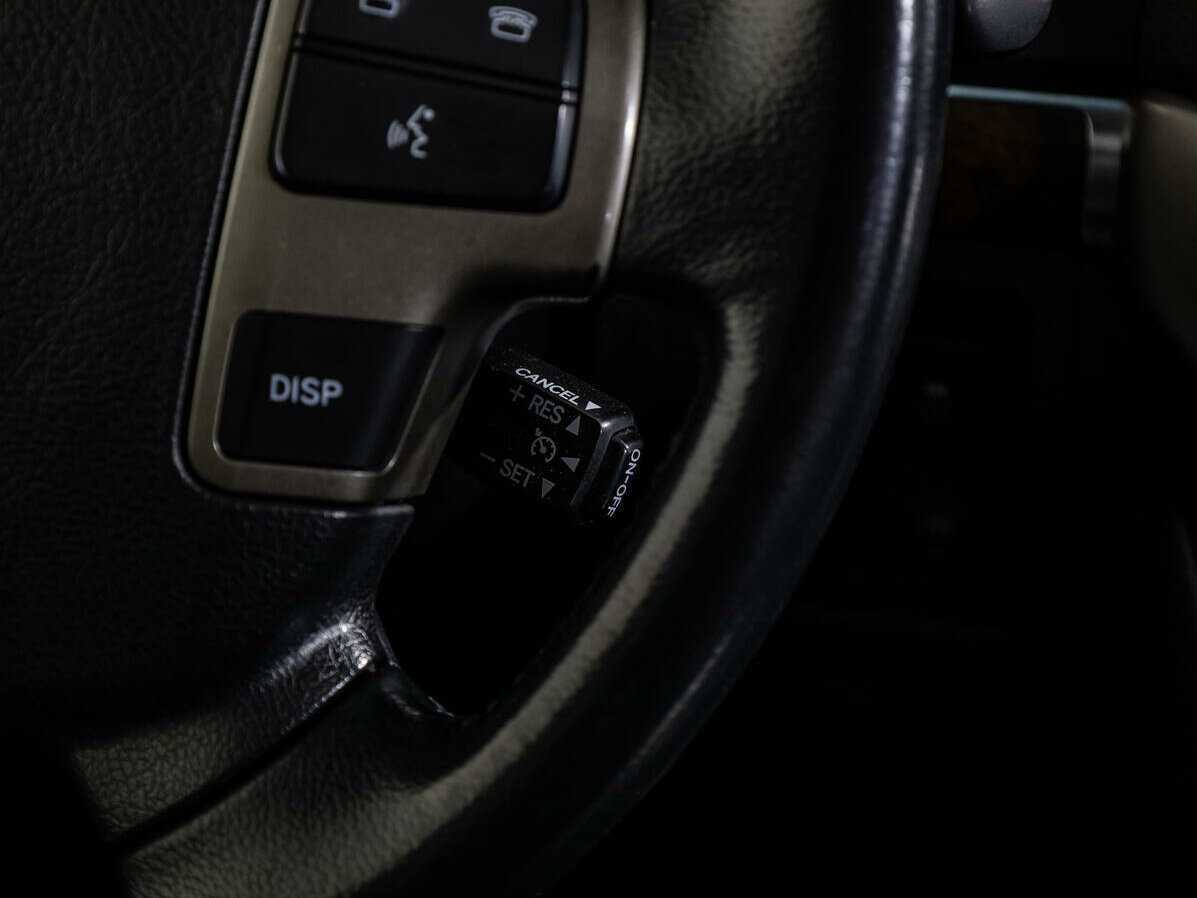 Toyota Land Cruiser 2011 года с пробегом. Фото: #21