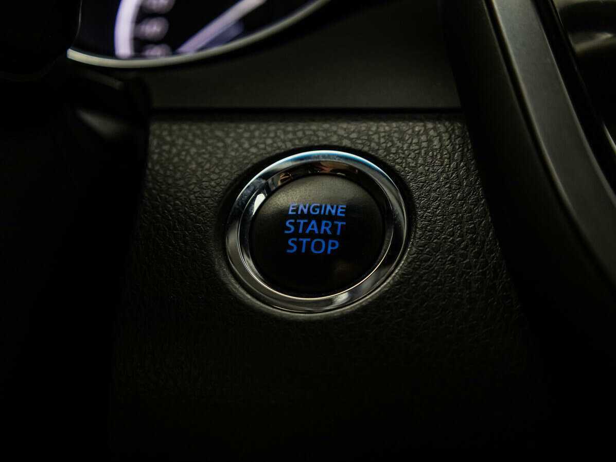 Toyota Camry 2018 года с пробегом. Фото: #11