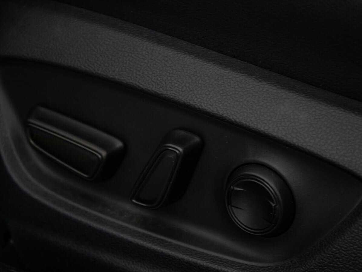 Toyota Camry 2018 года с пробегом. Фото: #15