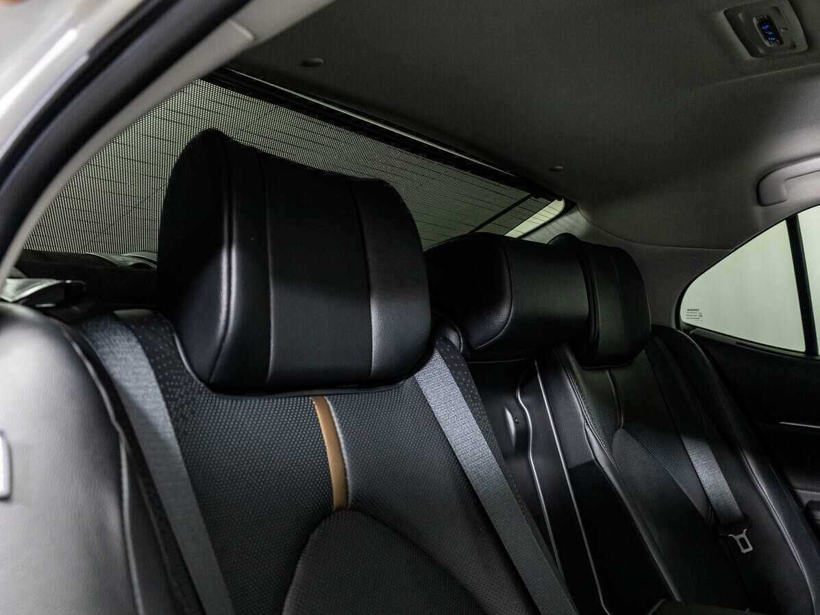 Toyota Camry 2018 года с пробегом. Фото: #14