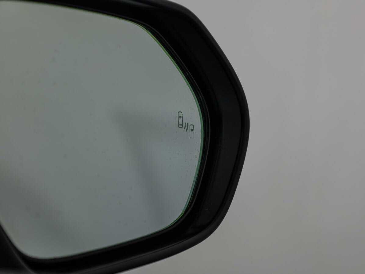 Toyota Camry 2018 года с пробегом. Фото: #18