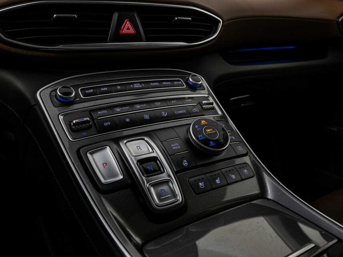 Hyundai Santa Fe 2021 года с пробегом. Фото: #14