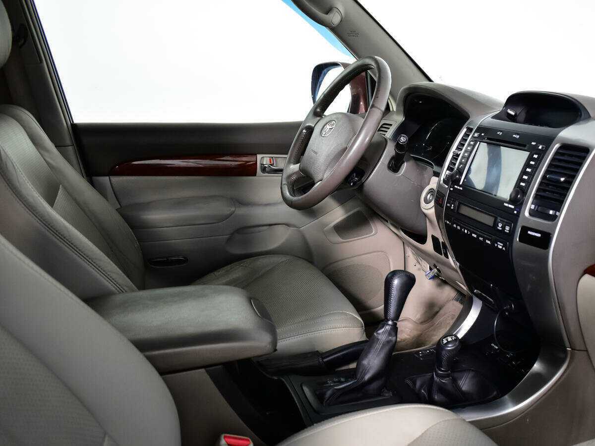 Toyota Land Cruiser Prado 2006 года с пробегом. Фото: #8