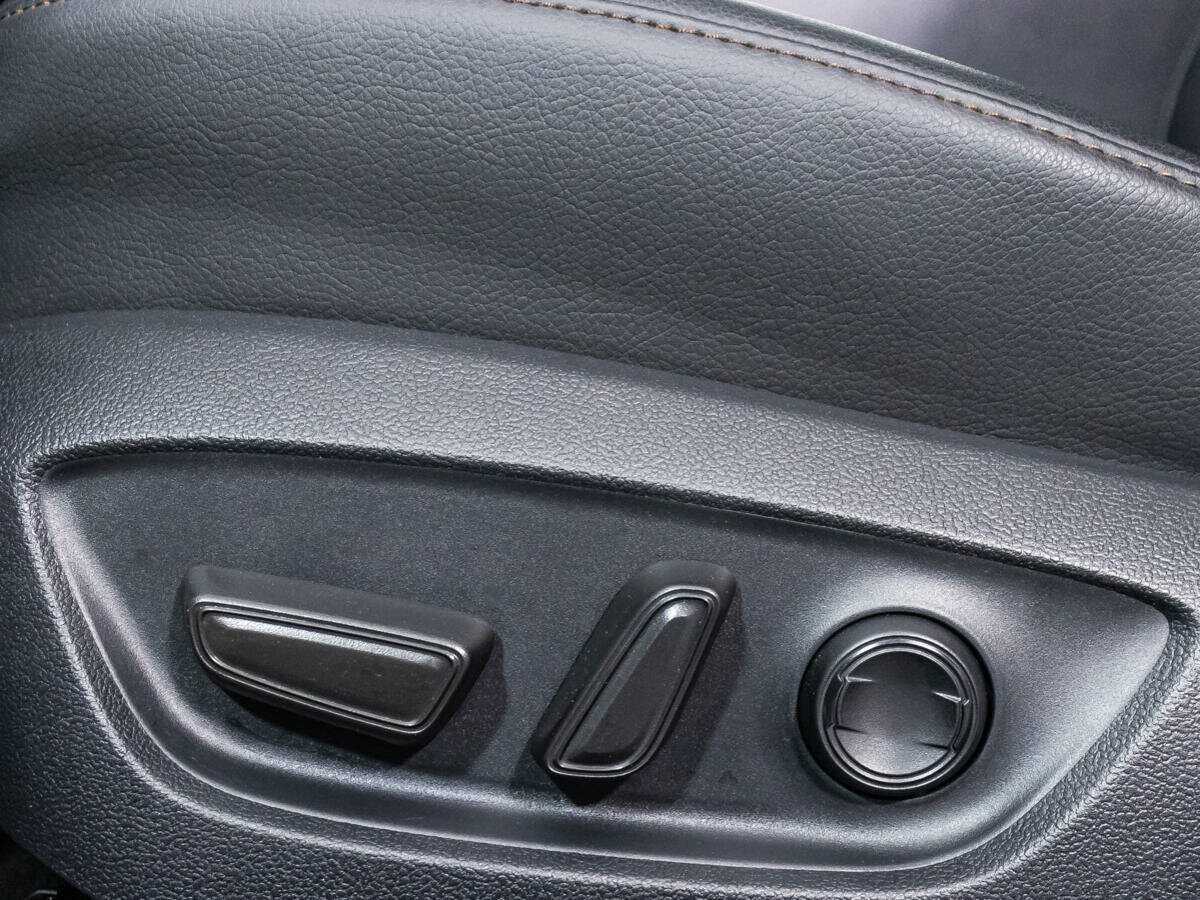 Toyota Camry 2020 года с пробегом. Фото: #18