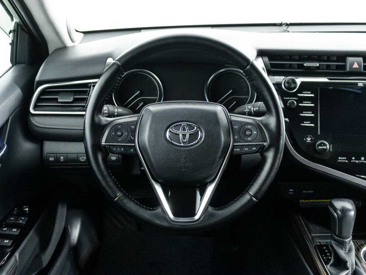 Toyota Camry 2020 года с пробегом. Фото: #22
