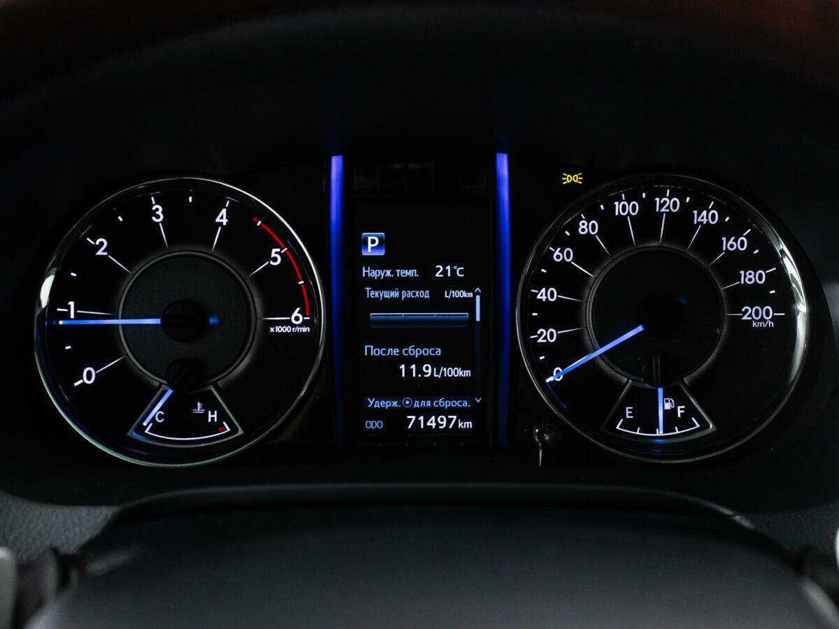 Toyota Fortuner 2019 года с пробегом. Фото: #11