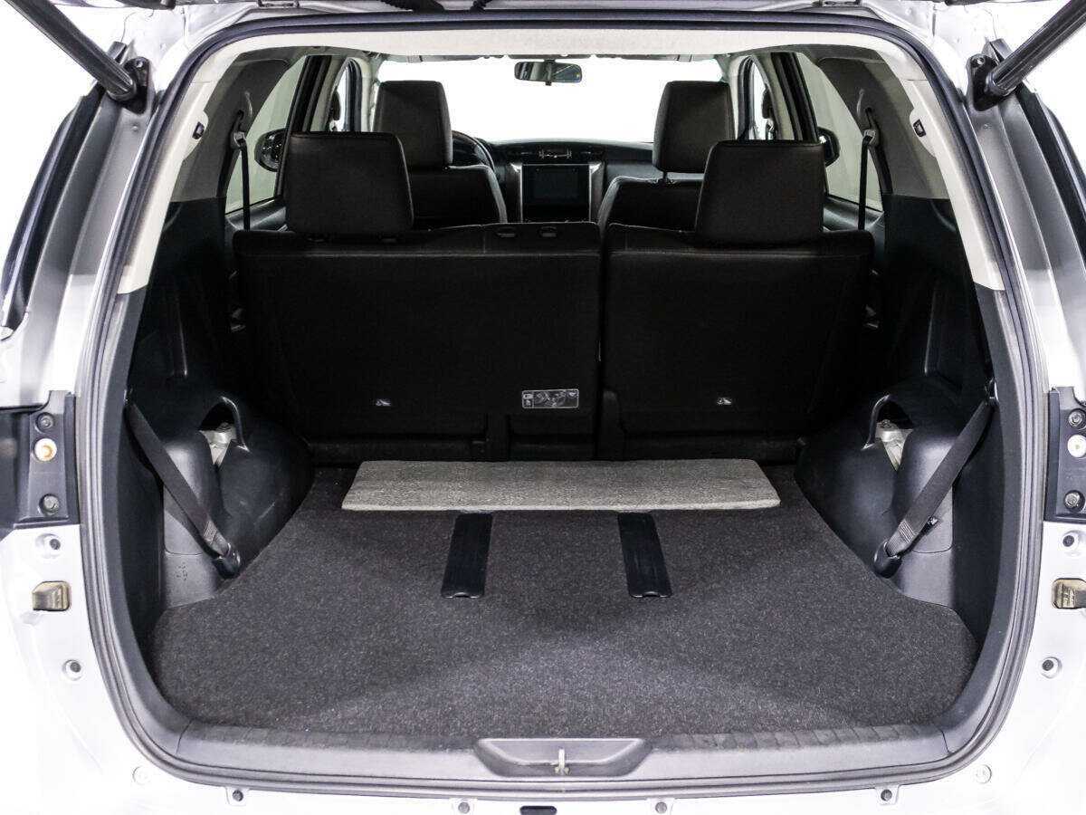 Toyota Fortuner 2019 года с пробегом. Фото: #14
