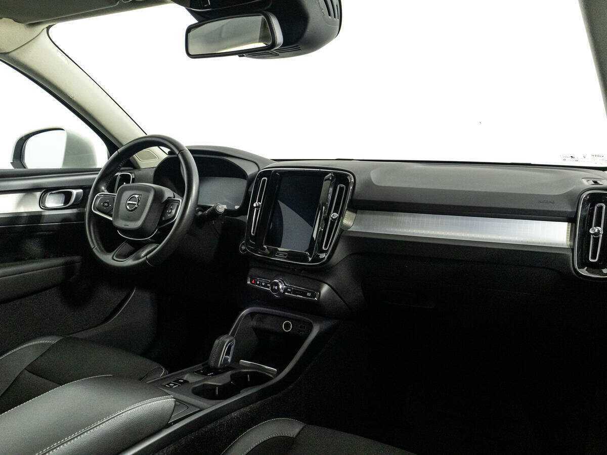 Volvo XC40 2019 года с пробегом. Фото: #8