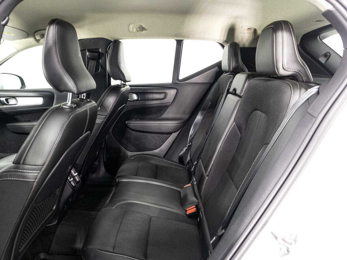 Volvo XC40 2019 года с пробегом. Фото: #9