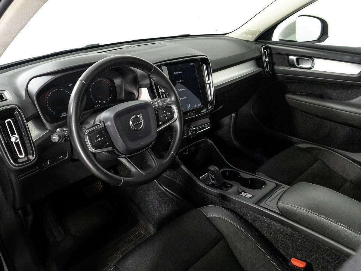 Volvo XC40 2019 года с пробегом. Фото: #10