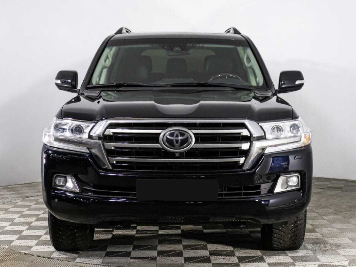 Toyota Land Cruiser 2018 года с пробегом. Фото: #1