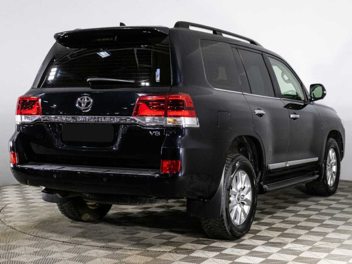 Toyota Land Cruiser 2018 года с пробегом. Фото: #4