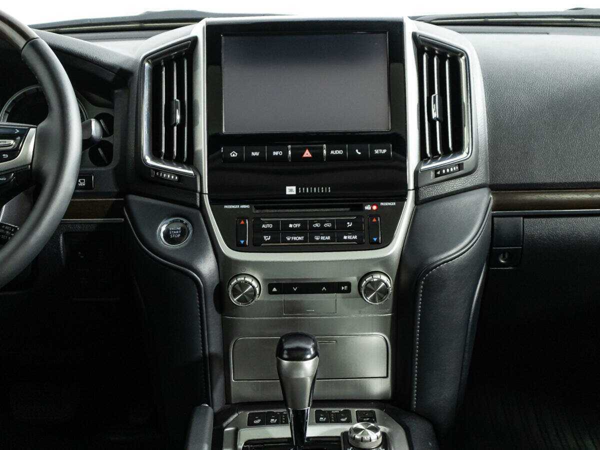 Toyota Land Cruiser 2018 года с пробегом. Фото: #13