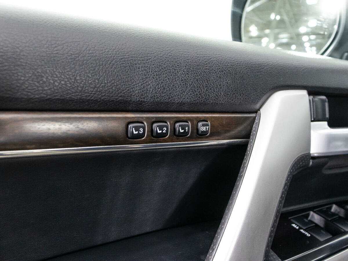 Toyota Land Cruiser 2018 года с пробегом. Фото: #24