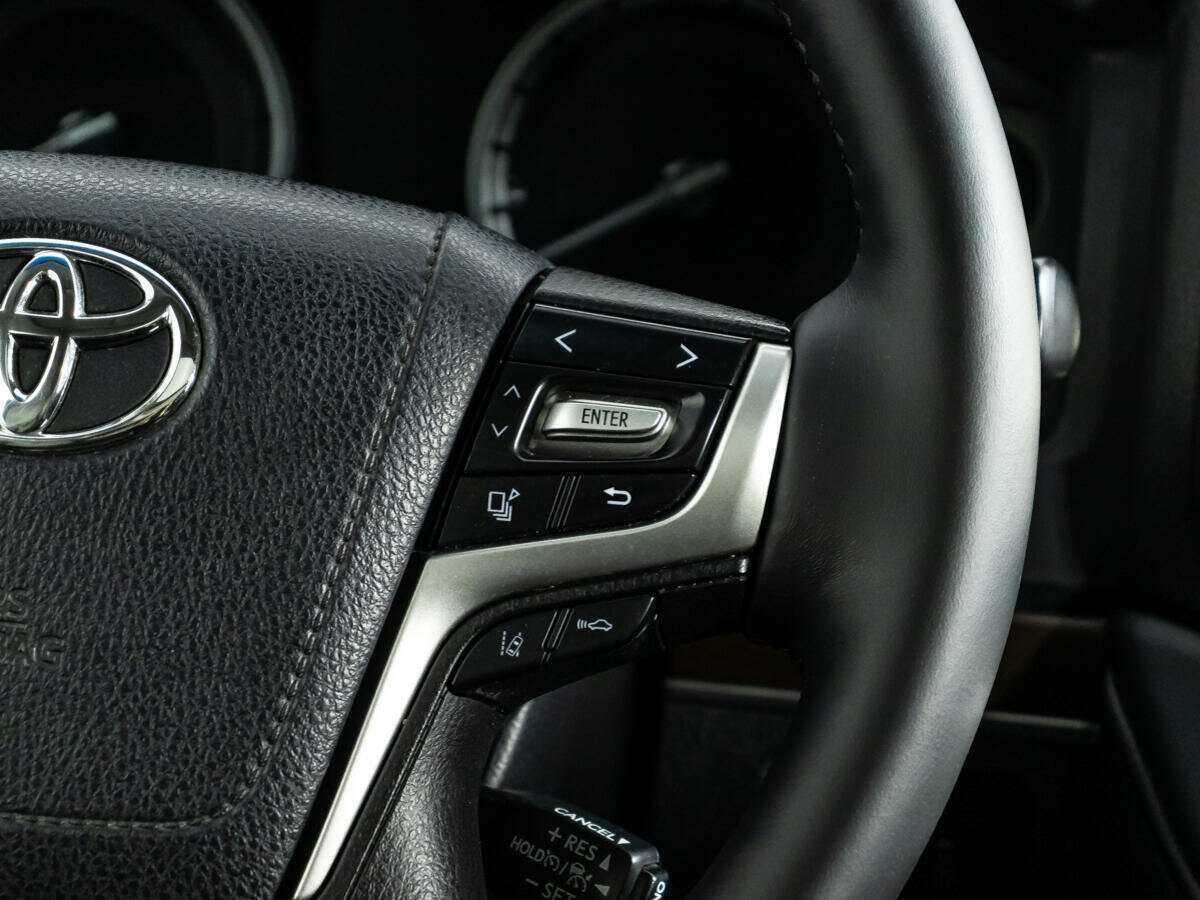 Toyota Land Cruiser 2018 года с пробегом. Фото: #27