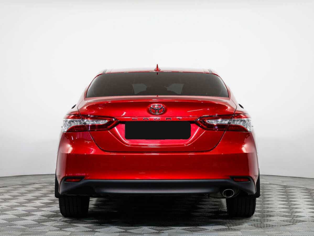 Toyota Camry 2021 года с пробегом. Фото: #4