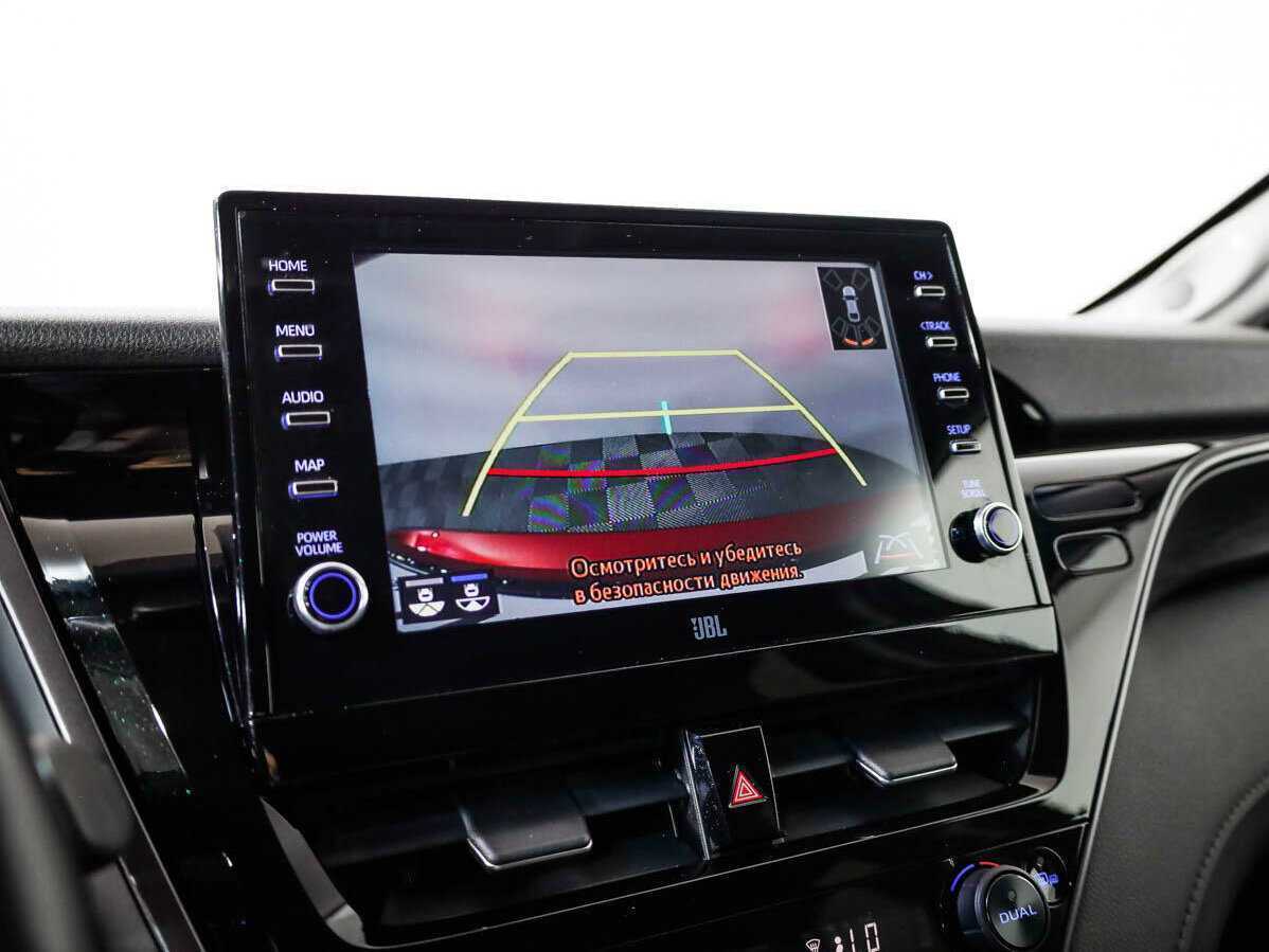 Toyota Camry 2021 года с пробегом. Фото: #18