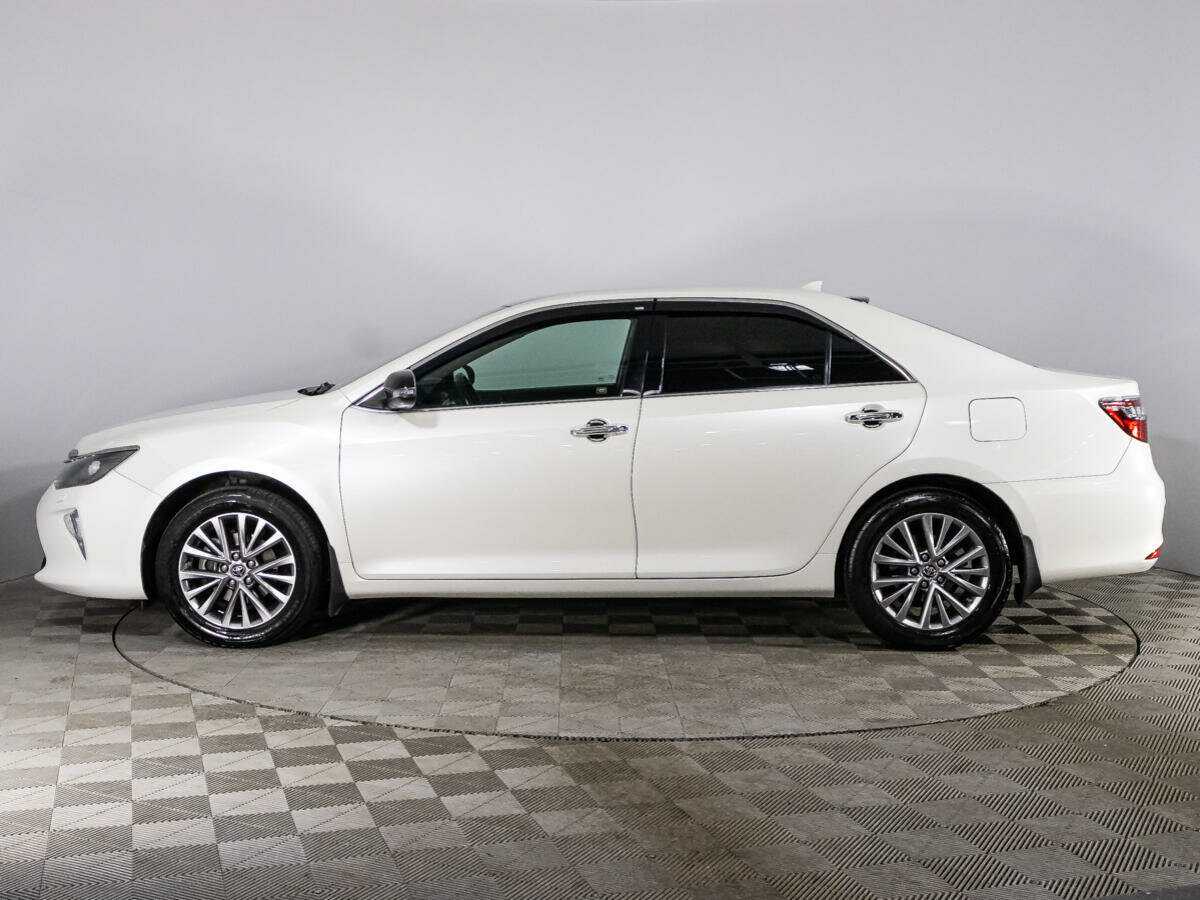 Toyota Camry 2017 года с пробегом. Фото: #7