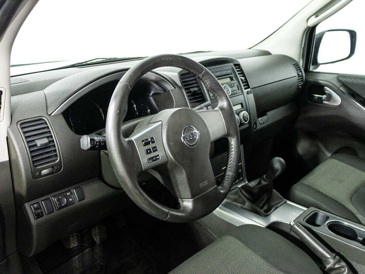 Nissan Pathfinder 2011 года с пробегом. Фото: #10