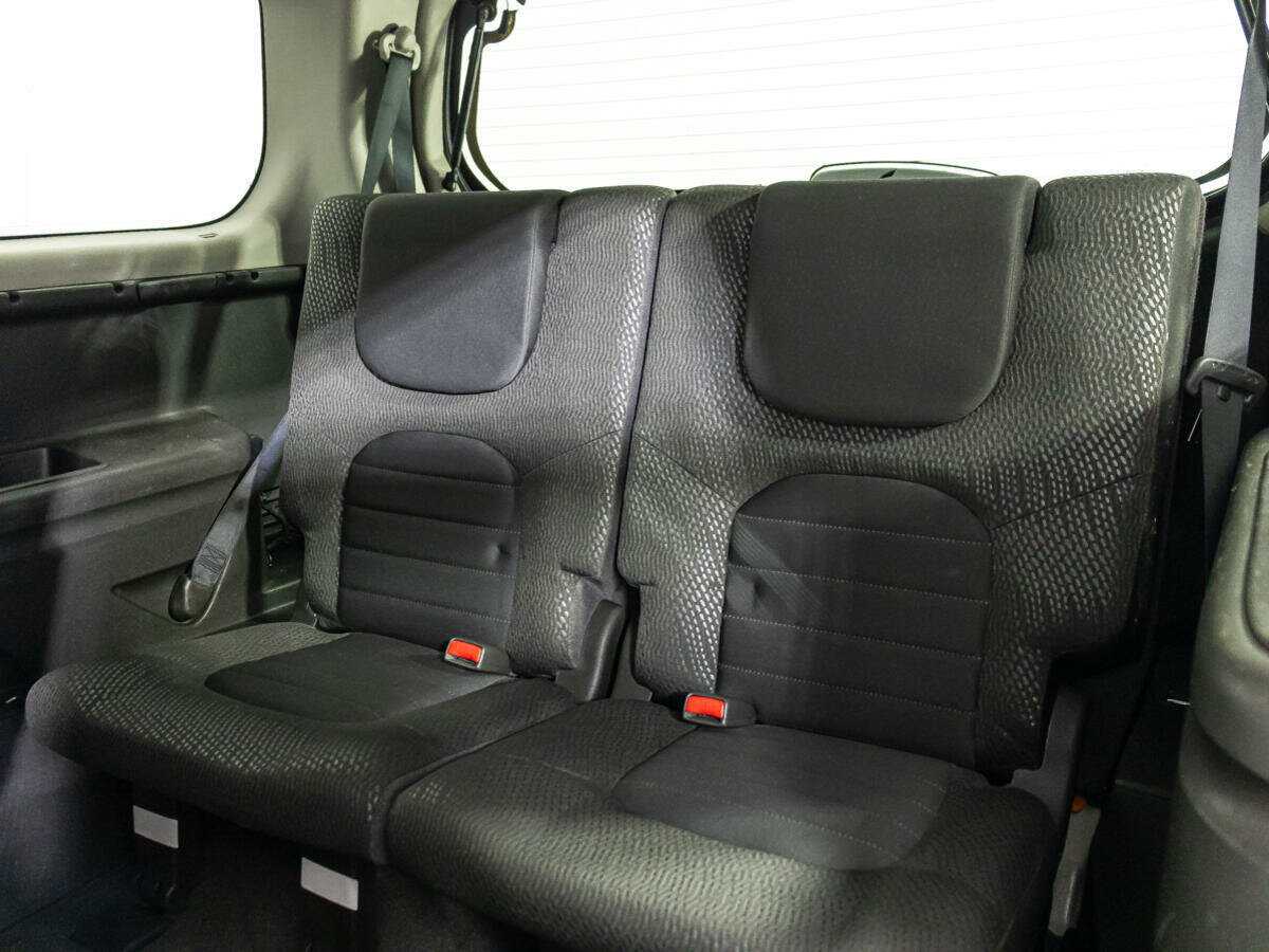 Nissan Pathfinder 2011 года с пробегом. Фото: #14