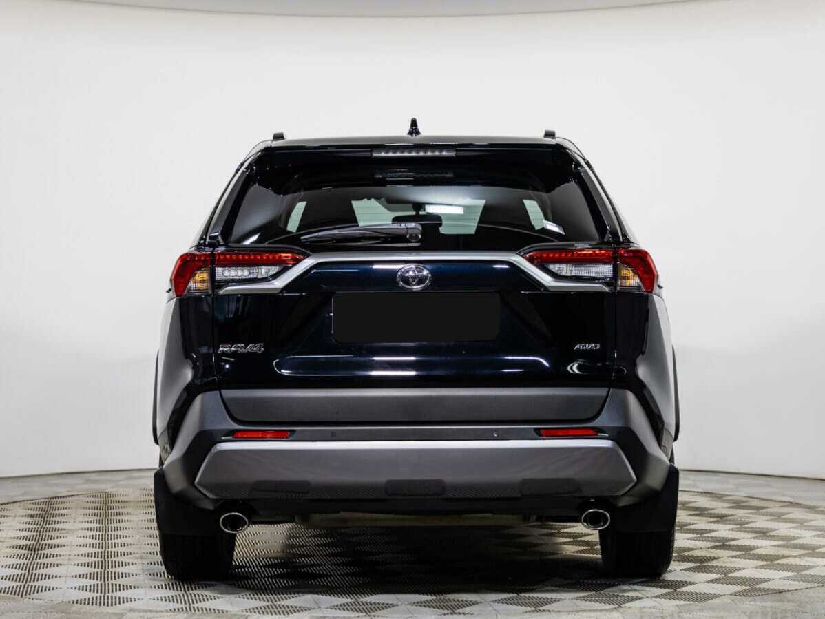 Toyota RAV4 2020 года с пробегом. Фото: #4