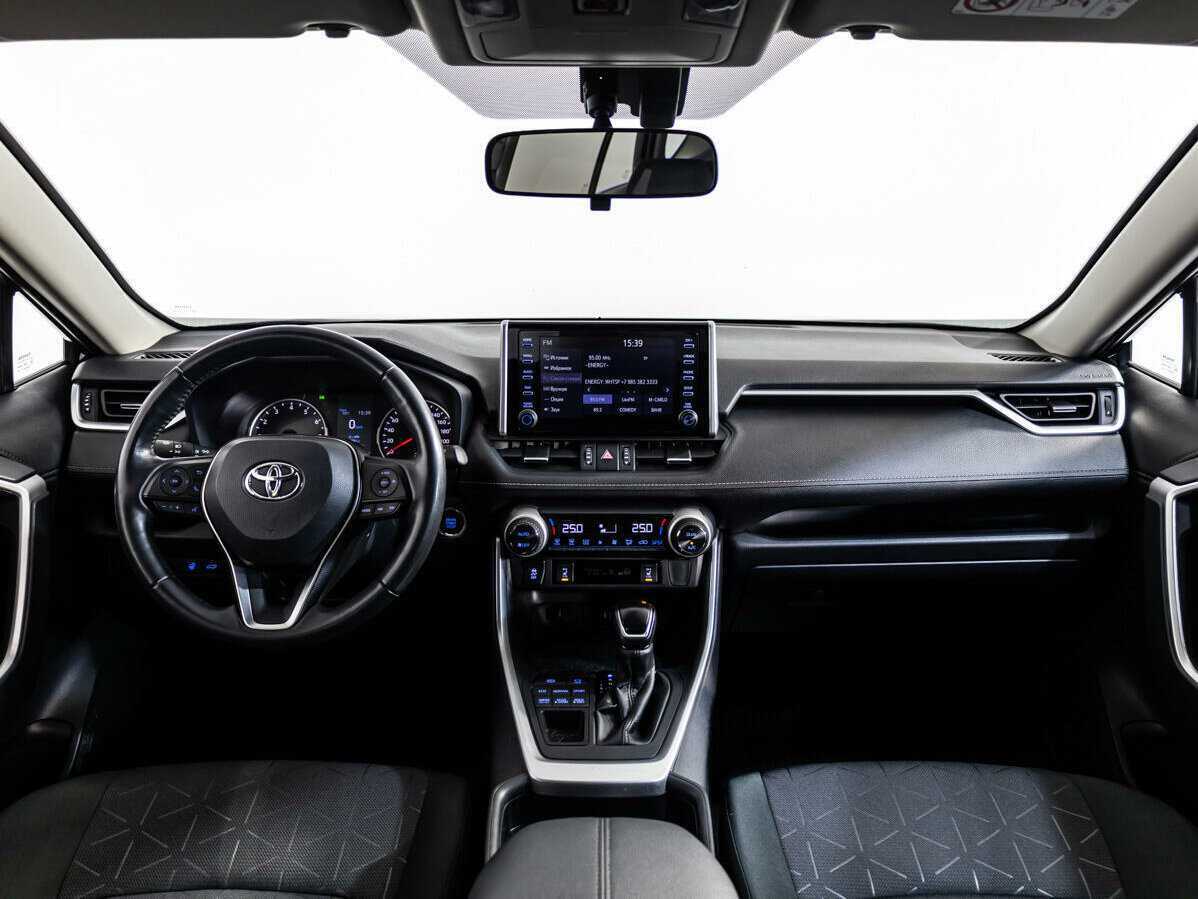 Toyota RAV4 2020 года с пробегом. Фото: #8